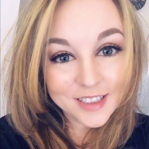 Meet your Posh Ambassador, Lindsay 👋🏻